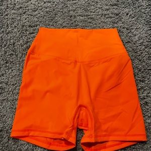 Buffbunny rosa shorts xs